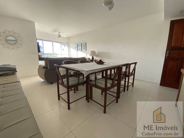 Apartamento para Venda em Cabo Frio - 2