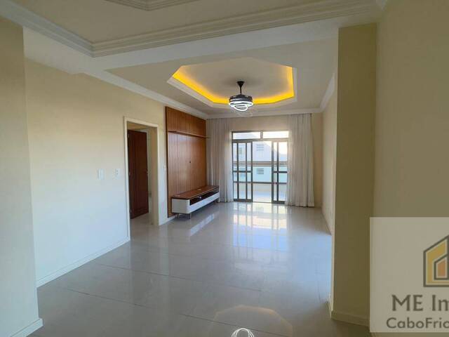 #541 - Apartamento para Venda em Cabo Frio - RJ - 2
